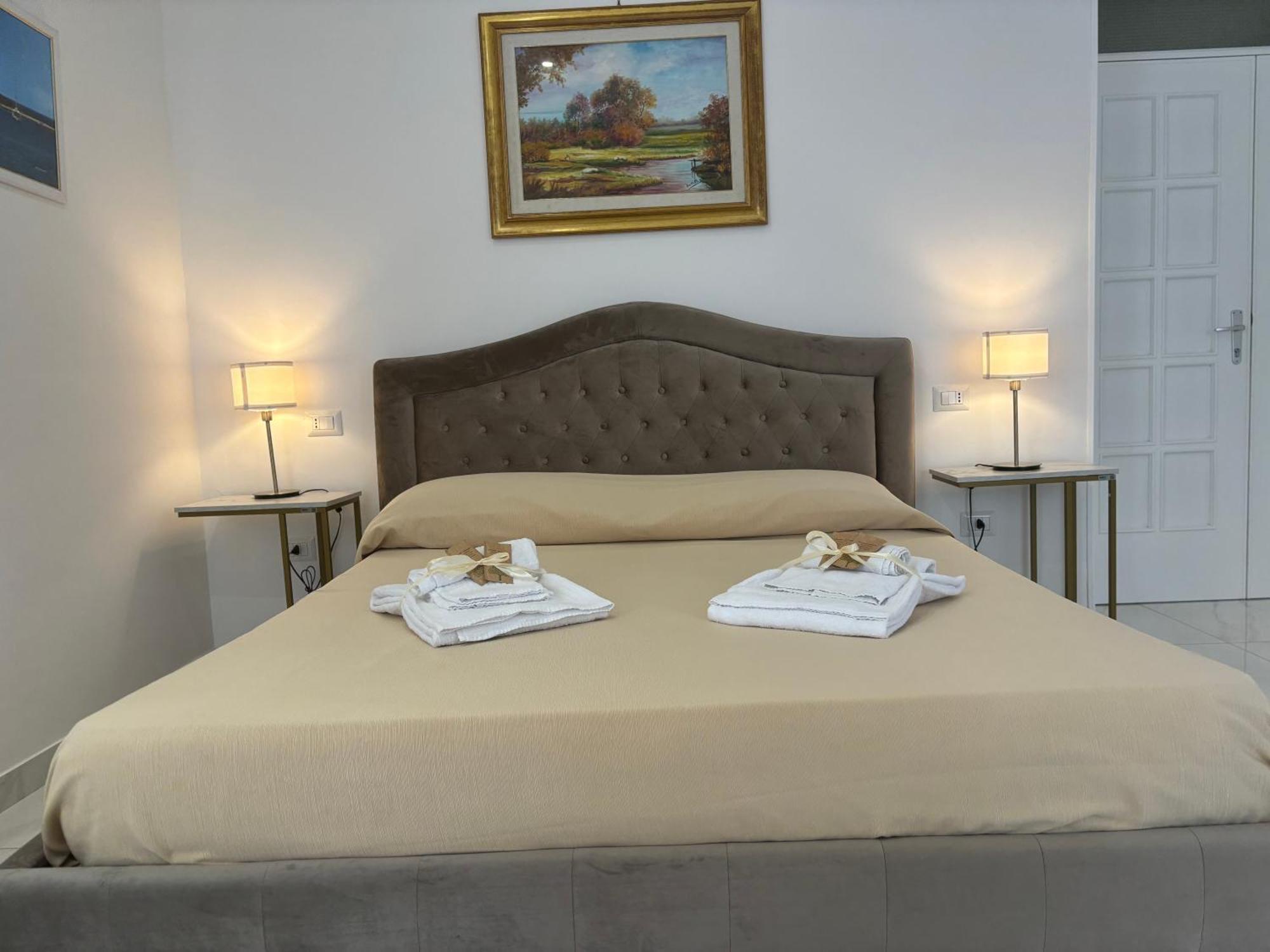 Tina'S Room Santa Maria di Castellabate Exteriör bild